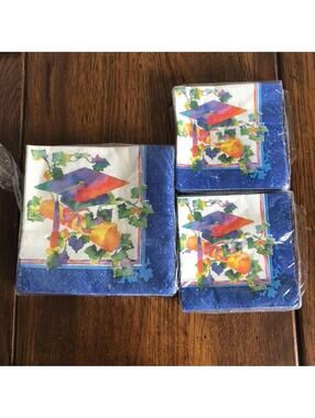 Vintage DesignWare Graduation Colors 1 Luncheon Napkins 2 Beverage Napkins